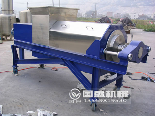 壓榨機(jī)內(nèi)部清潔 壓榨機(jī)內(nèi)部清潔